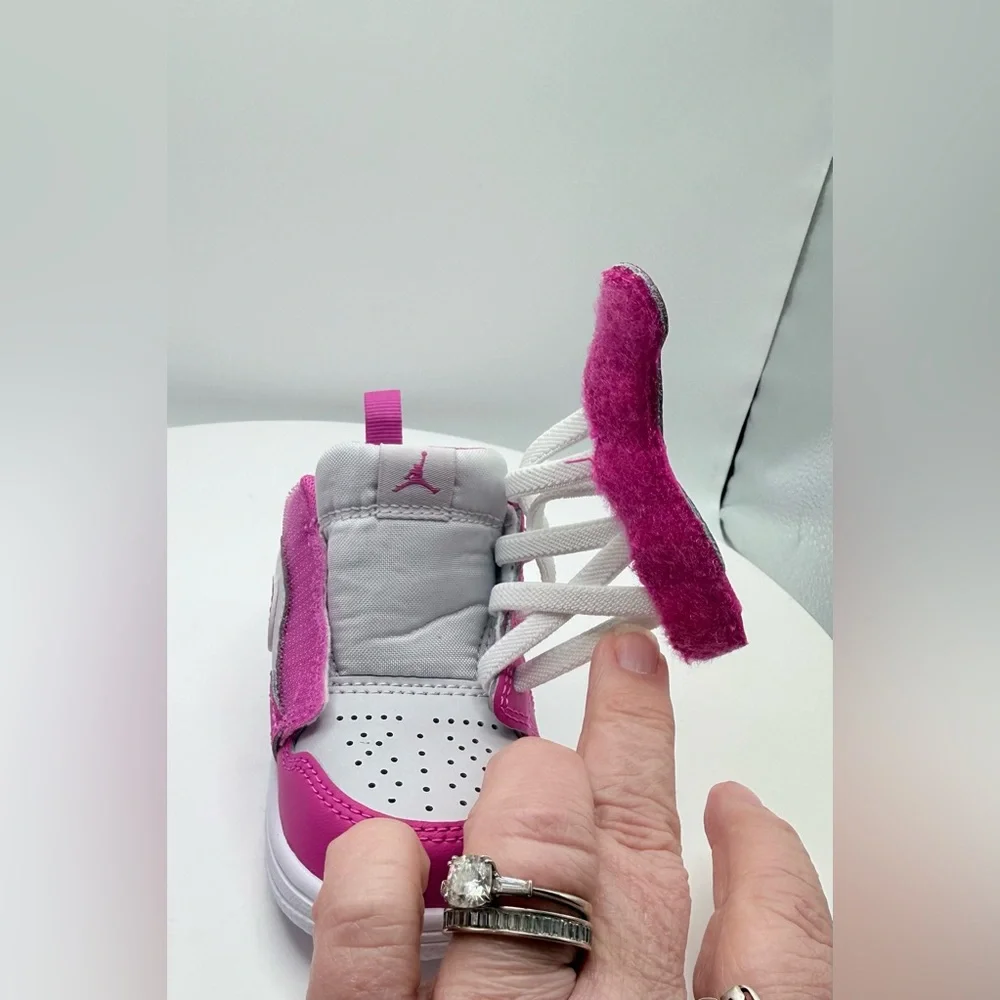 Nike Air Jordan 1 Low Toddler Sneakers Pink White | Size 5C | FN7398-600 - Picture 6 of 7
